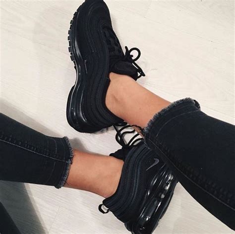 nike schwarz pinterest|Sneakers nike black .